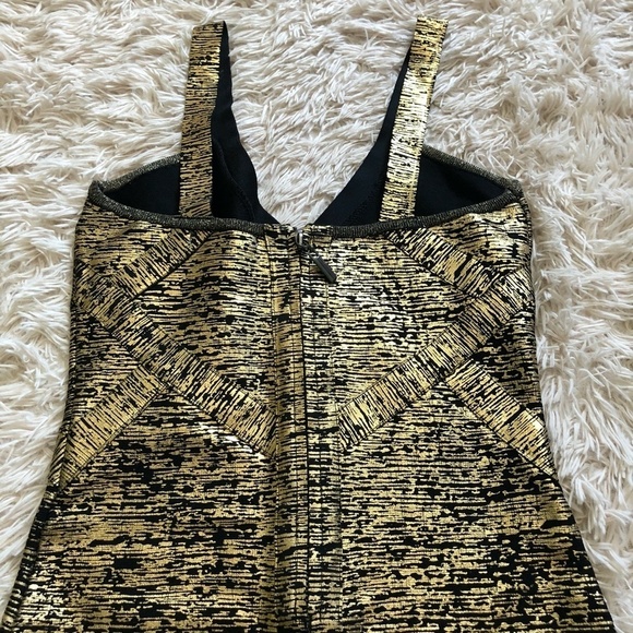 Arden B Bodycon Dress - Picture 6 of 9